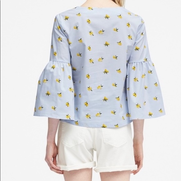Banana Republic boho blouse with lemon print, vneck and bell slee… - Picture 2 of 12
